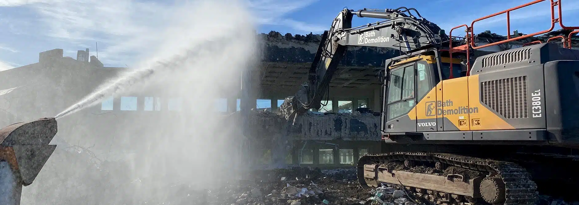 Site Clearance is part of the Demolition Process carried out by the team at Bath Demolition. From Site preparation, to demolition and site clearance, Bath Demo can help